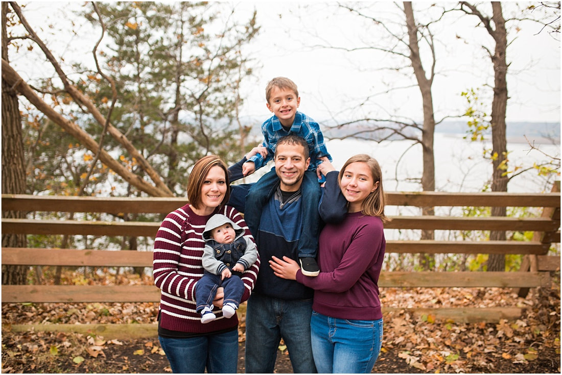 family photographer in cottage grove